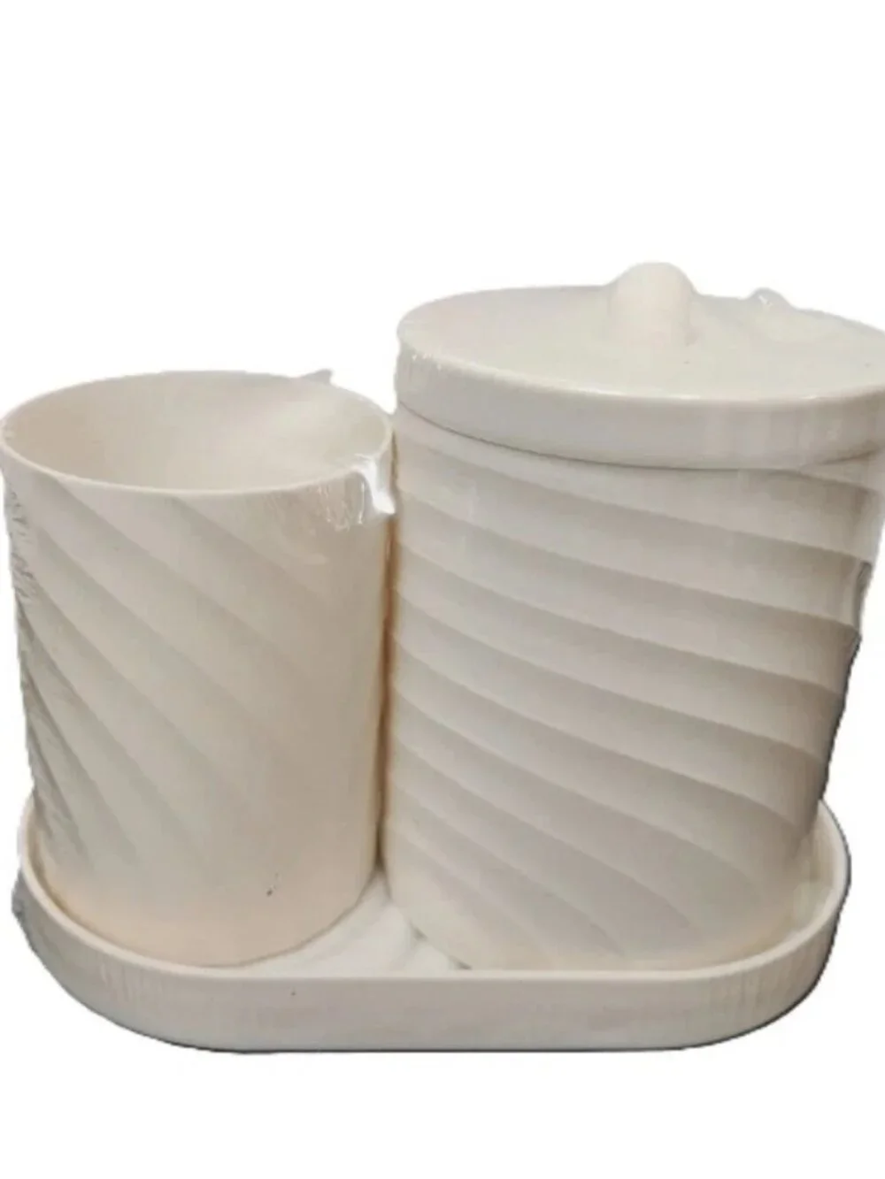 Ivory Cream Bathroom Makeup Vanity Set